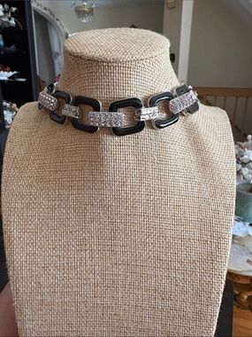 0208) Apt. 9 Silver Tone Chunky Geometric Link Statement Choker Black Enamel NWT
